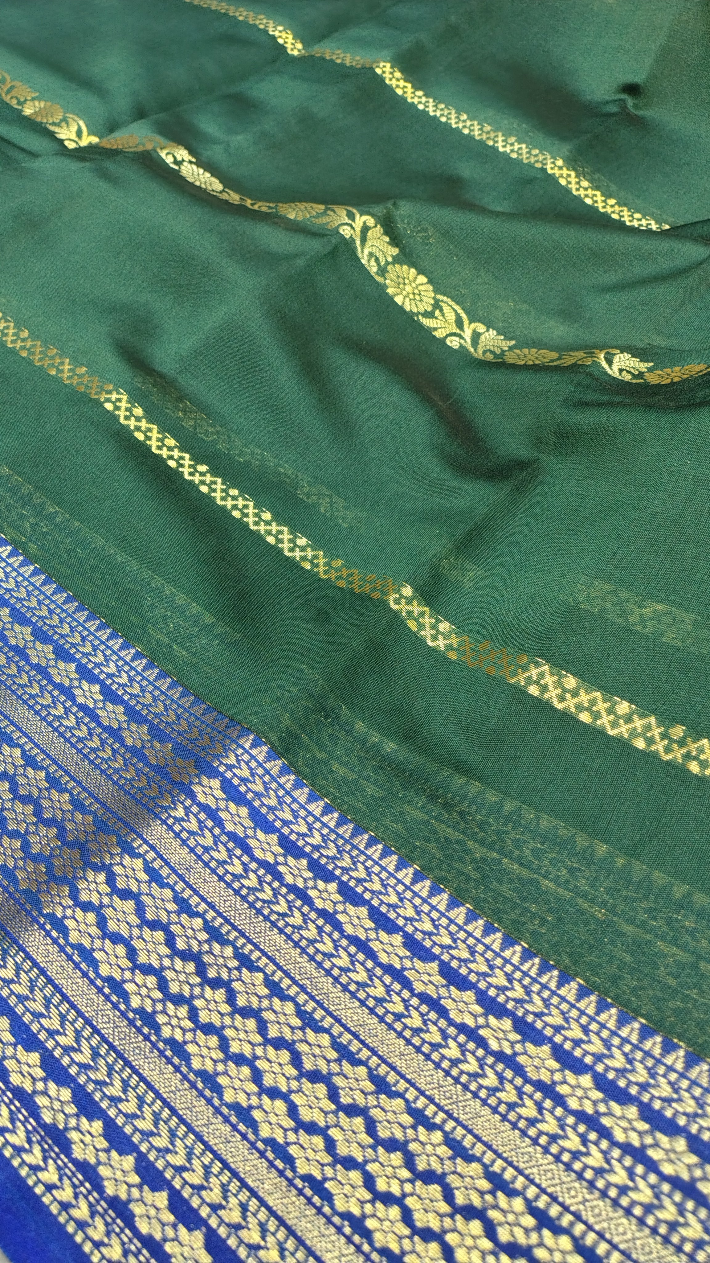 Green Linear Banarasi Soft Art Silk Saree