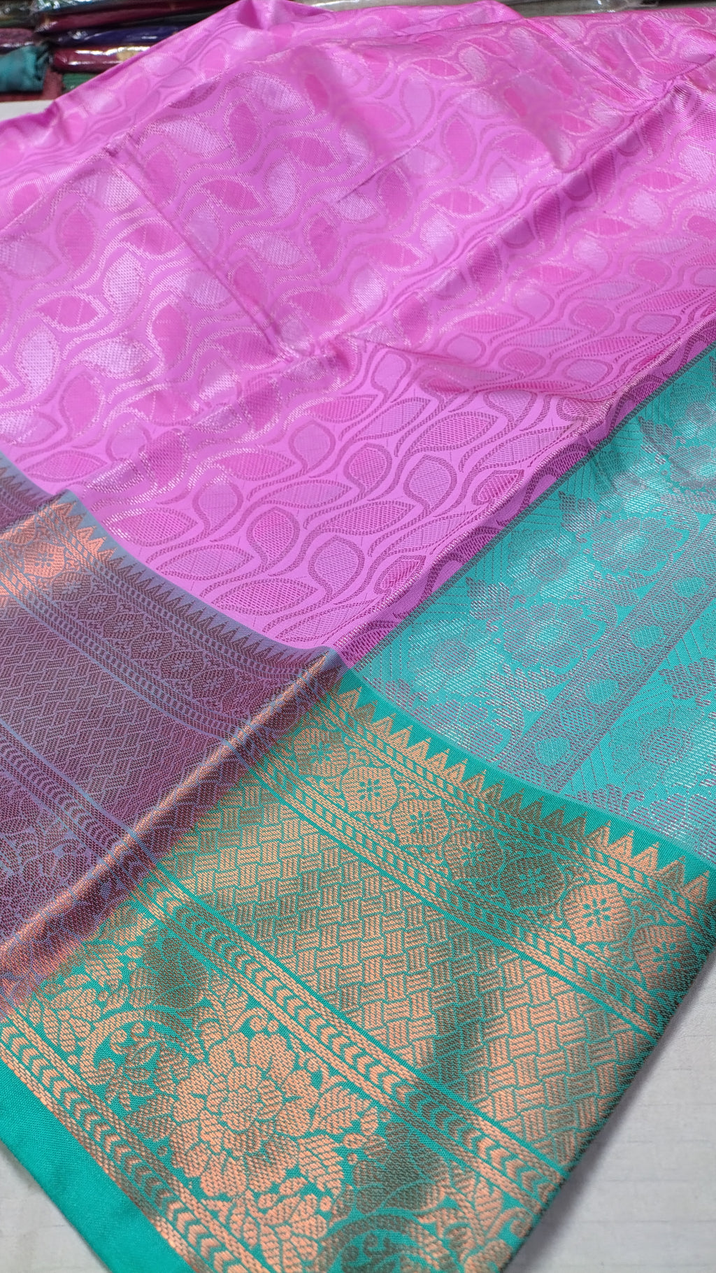 Pink Banarasi Saree – Leaf Tanchoi Weave with Triple Border