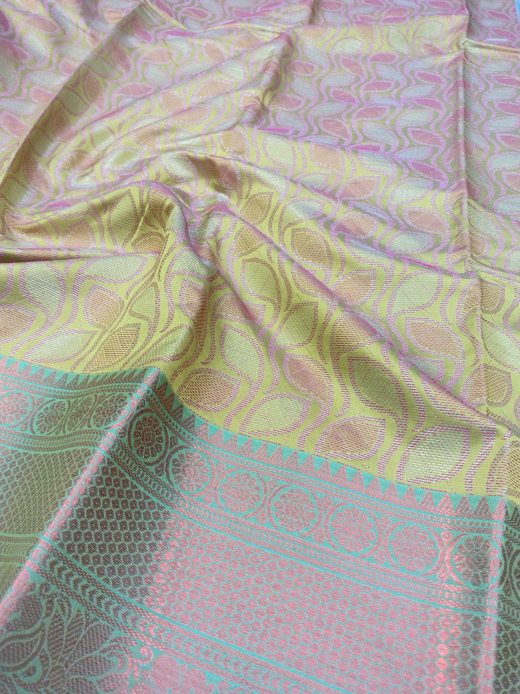 Parrot Green Banarasi Saree –  Leaf Tanchoi Weave with Triple Border