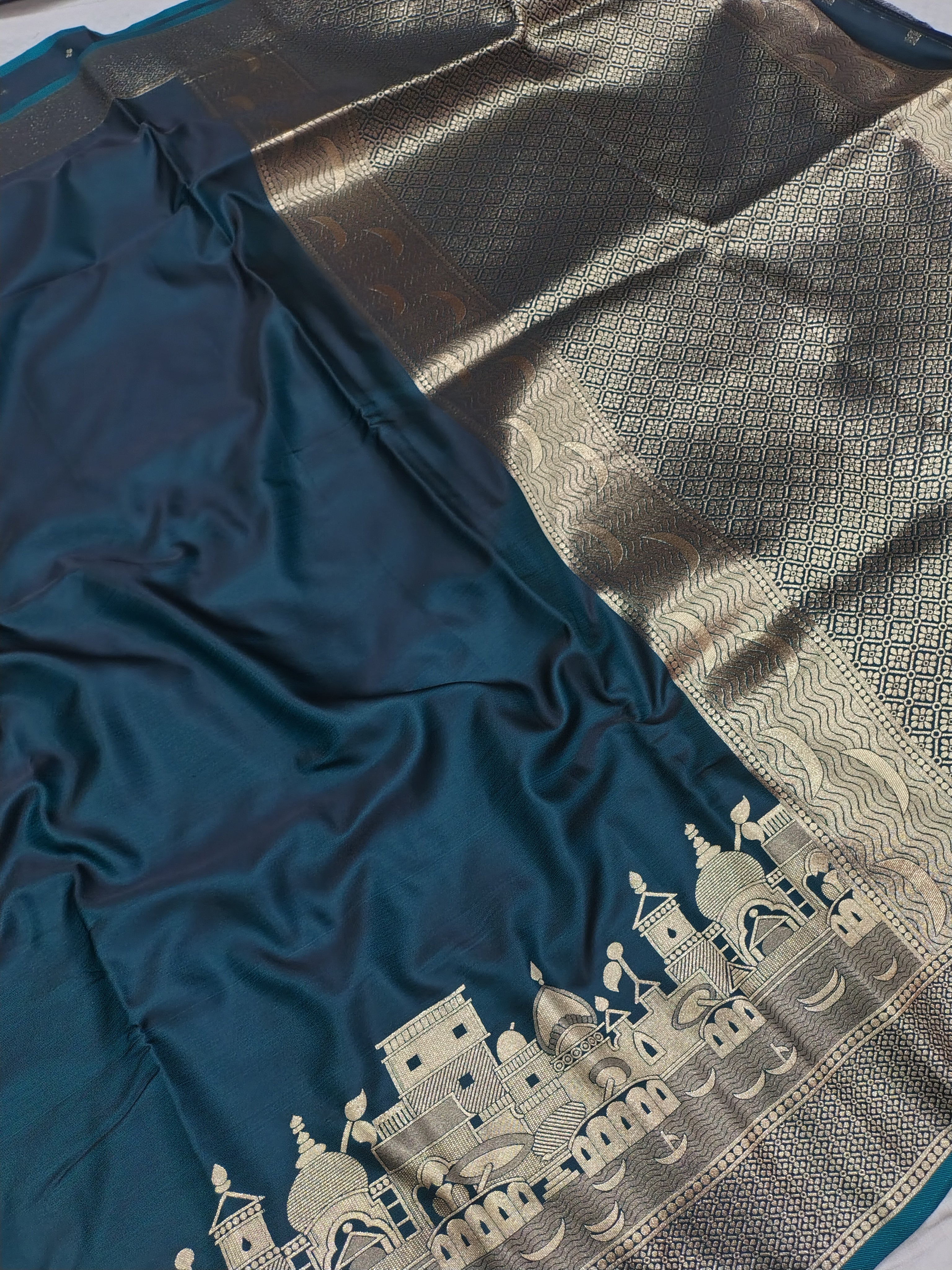 Navy Blue Mashru Silk Saree with Ghat Design & Zari Work